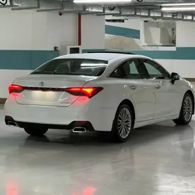 Toyota Avalon 2019