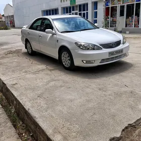 Toyota Camry 2005