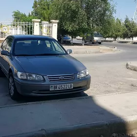 Toyota Camry 1998