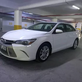 Toyota Camry 2017