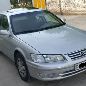 Toyota Camry 1998