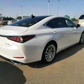 Lexus ES 350 2019