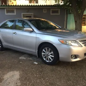 Toyota Camry 2011