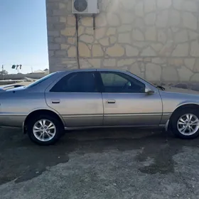 Toyota Camry 1998