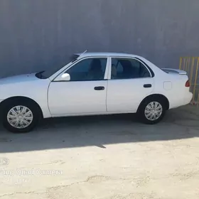 Toyota Corolla 2000