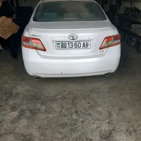 Toyota Camry 2010