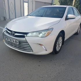 Toyota Camry 2016