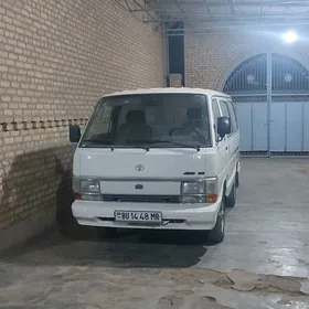 Toyota Hiace 1989