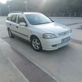 Opel Astra 2000