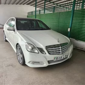 Mercedes-Benz E350 2011