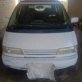 Toyota Previa 1991