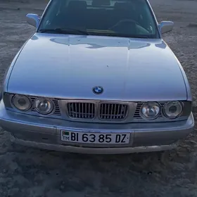 BMW 525 1990