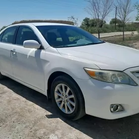 Toyota Camry 2010