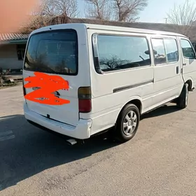 Toyota Hiace 1998