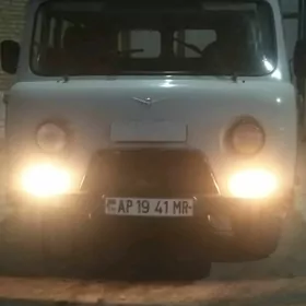 UAZ 2206 1999