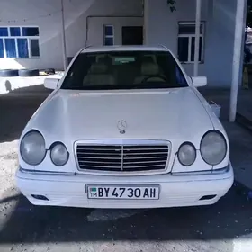 Mercedes-Benz C320 1996