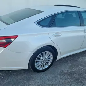 Toyota Avalon 2013