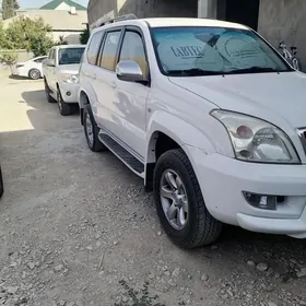 Toyota Land Cruiser Prado 2005