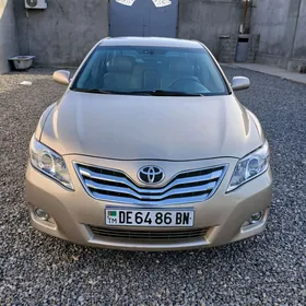 Toyota Camry 2010