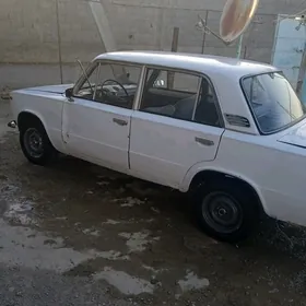 Lada 2104 1986
