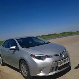 Toyota Corolla 2015