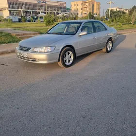 Toyota Camry 2000