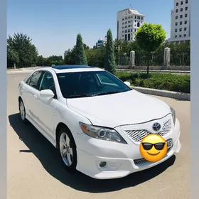 Toyota Camry 2010