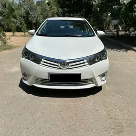 Toyota Corolla 2015