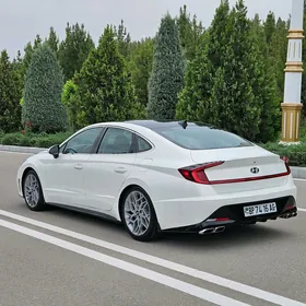 Hyundai Sonata 2021