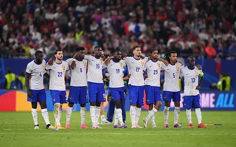 Франция вышла в полуфинал Евро, победив Португалию в серии пенальти