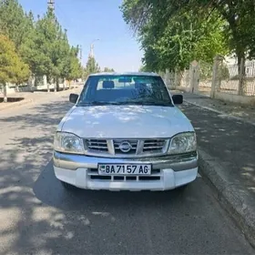 Nissan Navara 2009