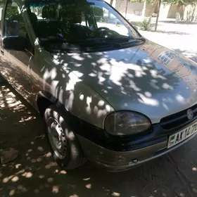 Opel Vita 1995