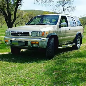 Nissan Pathfinder 1998