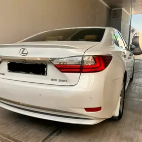 Lexus ES 350 2017