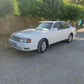 Toyota Avalon 1999