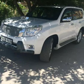 Toyota Land Cruiser Prado 2011