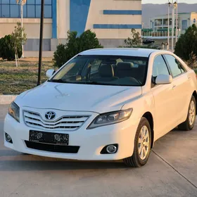 Toyota Camry 2010