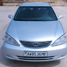 Toyota Camry 2004