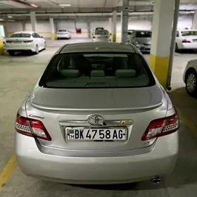 Toyota Camry 2011