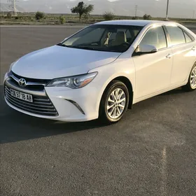 Toyota Camry 2016