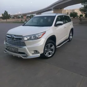 Toyota Highlander 2015