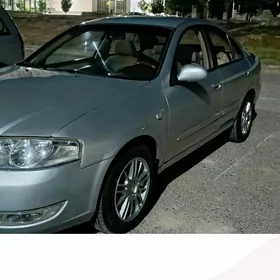 Nissan Sunny 2006