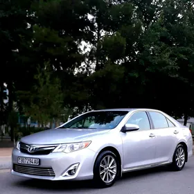 Toyota Camry 2012