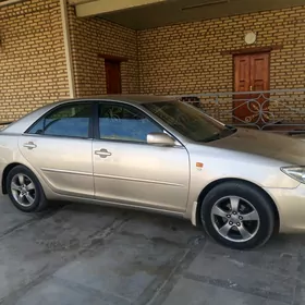 Toyota Camry 2003