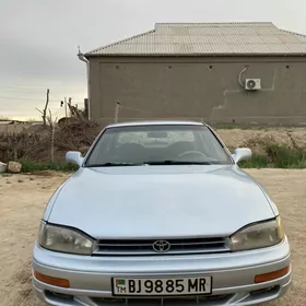 Toyota Camry 1993