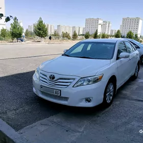 Toyota Camry 2010