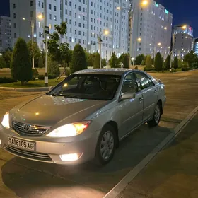 Toyota Camry 2004