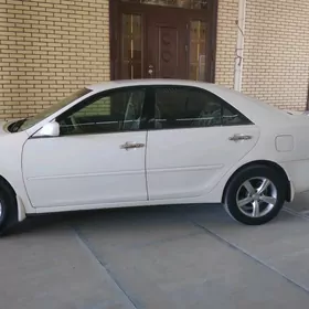 Toyota Camry 2003