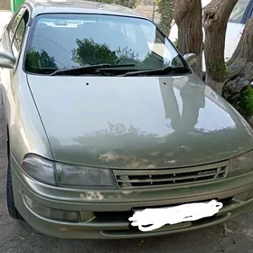 Toyota Carina 1995