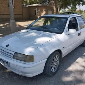 Opel Vectra 1990